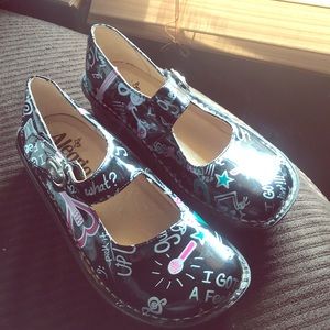 NWOT Algeria by PG Lite Rock Star kid shoes size 4